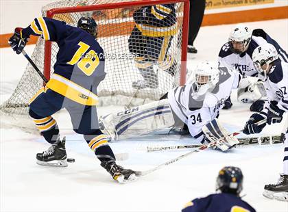Thumbnail 3 in Victor vs. Pittsford (Section 5 Class A Semifinal) photogallery.