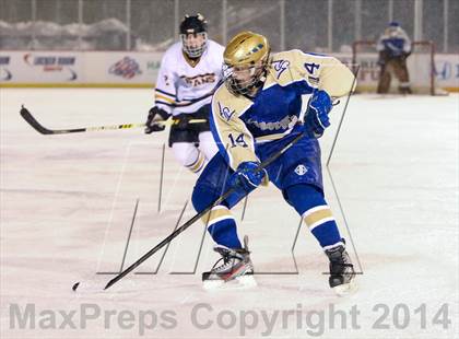 Thumbnail 1 in Webster Schroeder vs. Webster Thomas (Frozen Frontier) photogallery.