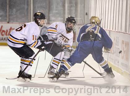 Thumbnail 3 in Webster Schroeder vs. Webster Thomas (Frozen Frontier) photogallery.