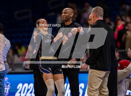 Thumbnail 1 in Nocona vs. San Saba (UIL 2A Basketball Division I Final) photogallery.