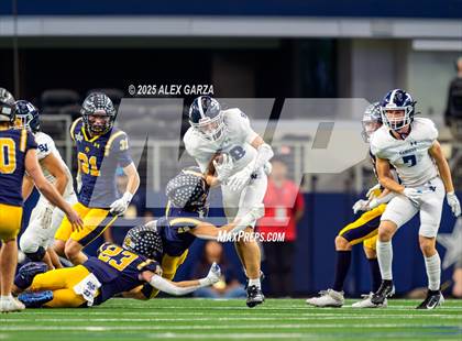 Thumbnail 2 in Smithson Valley vs Highland Park (UIL 5A Football Division I Final) photogallery.