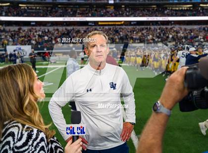 Thumbnail 3 in Smithson Valley vs Highland Park (UIL 5A Football Division I Final) photogallery.
