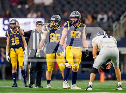 Thumbnail 1 in Smithson Valley vs Highland Park (UIL 5A Football Division I Final) photogallery.