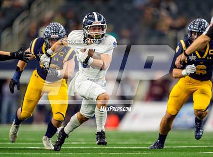 Thumbnail 1 in Smithson Valley vs Highland Park (UIL 5A Football Division I Final) photogallery.