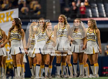 Thumbnail 3 in Smithson Valley vs Highland Park (UIL 5A Football Division I Final) photogallery.
