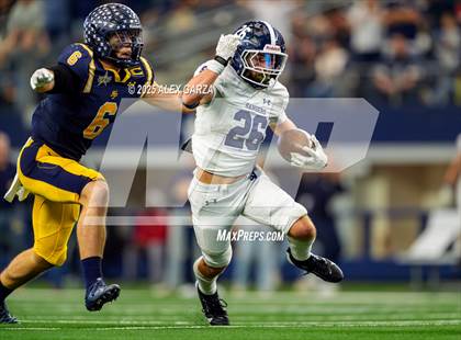 Thumbnail 1 in Smithson Valley vs Highland Park (UIL 5A Football Division I Final) photogallery.