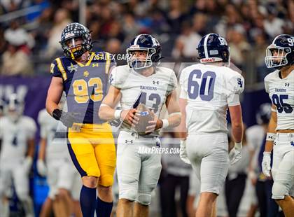 Thumbnail 1 in Smithson Valley vs Highland Park (UIL 5A Football Division I Final) photogallery.