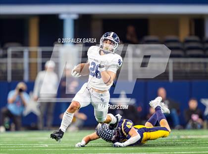 Thumbnail 2 in Smithson Valley vs Highland Park (UIL 5A Football Division I Final) photogallery.