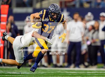 Thumbnail 2 in Smithson Valley vs Highland Park (UIL 5A Football Division I Final) photogallery.