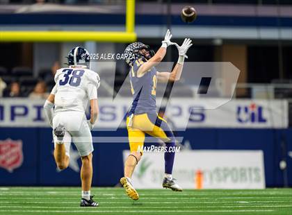 Thumbnail 2 in Smithson Valley vs Highland Park (UIL 5A Football Division I Final) photogallery.