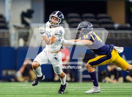 Thumbnail 3 in Smithson Valley vs Highland Park (UIL 5A Football Division I Final) photogallery.