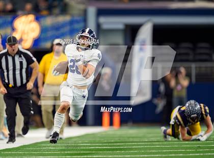 Thumbnail 1 in Smithson Valley vs Highland Park (UIL 5A Football Division I Final) photogallery.