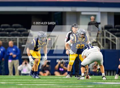Thumbnail 1 in Smithson Valley vs Highland Park (UIL 5A Football Division I Final) photogallery.