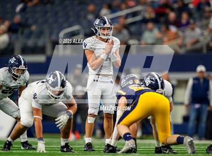 Thumbnail 2 in Smithson Valley vs Highland Park (UIL 5A Football Division I Final) photogallery.