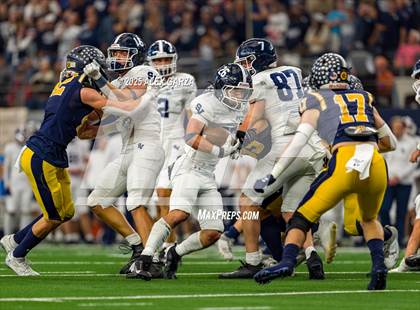 Thumbnail 1 in Smithson Valley vs Highland Park (UIL 5A Football Division I Final) photogallery.