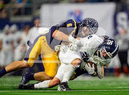 Thumbnail 1 in Smithson Valley vs Highland Park (UIL 5A Football Division I Final) photogallery.