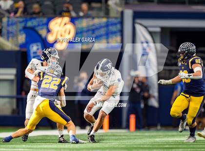 Thumbnail 2 in Smithson Valley vs Highland Park (UIL 5A Football Division I Final) photogallery.