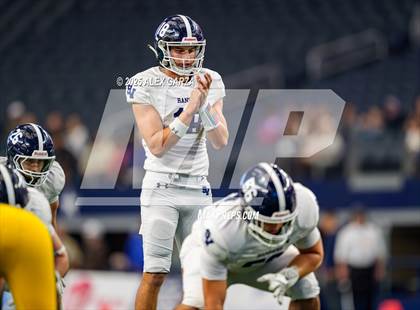 Thumbnail 3 in Smithson Valley vs Highland Park (UIL 5A Football Division I Final) photogallery.