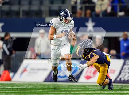 Thumbnail 1 in Smithson Valley vs Highland Park (UIL 5A Football Division I Final) photogallery.