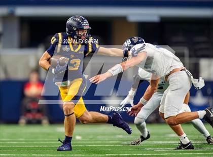 Thumbnail 1 in Smithson Valley vs Highland Park (UIL 5A Football Division I Final) photogallery.