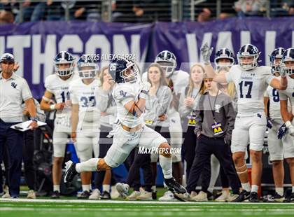 Thumbnail 3 in Smithson Valley vs Highland Park (UIL 5A Football Division I Final) photogallery.