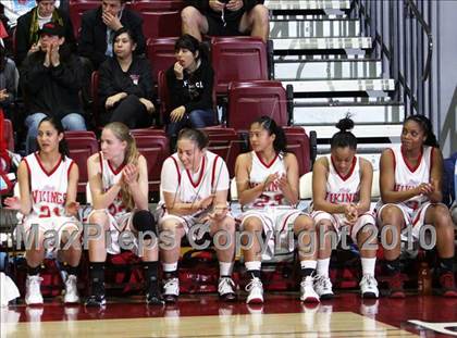 Thumbnail 2 in Menlo-Atherton vs. North Salinas (CIF CCS D1 Final) photogallery.