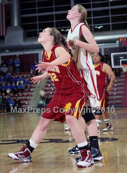 Thumbnail 1 in Menlo-Atherton vs. North Salinas (CIF CCS D1 Final) photogallery.