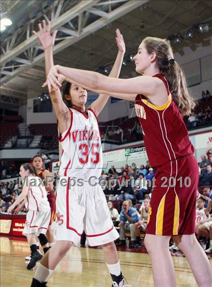 Thumbnail 2 in Menlo-Atherton vs. North Salinas (CIF CCS D1 Final) photogallery.