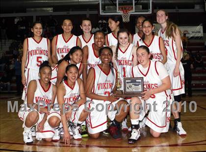 Thumbnail 2 in Menlo-Atherton vs. North Salinas (CIF CCS D1 Final) photogallery.