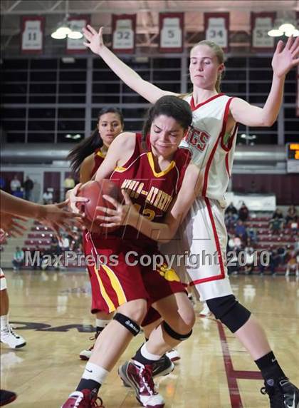Thumbnail 2 in Menlo-Atherton vs. North Salinas (CIF CCS D1 Final) photogallery.