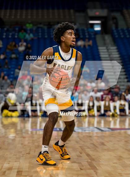 Thumbnail 2 in Oak Cliff Faith Family Academy vs Randall (UIL 4A Basketball Semifinal) photogallery.