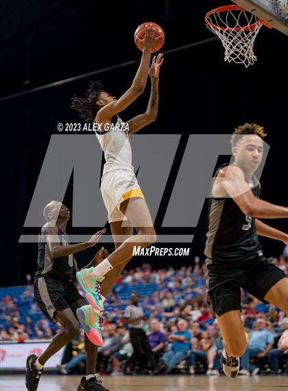 Thumbnail 3 in Oak Cliff Faith Family Academy vs Randall (UIL 4A Basketball Semifinal) photogallery.