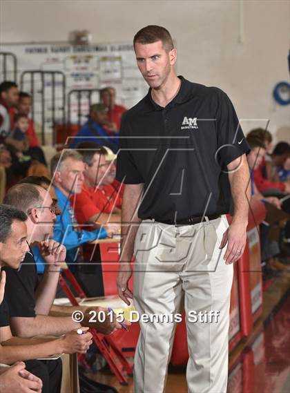 Thumbnail 3 in Christian Brothers vs. Archbishop Mitty (Father Barry Christmas Classic) photogallery.