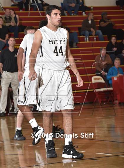 Thumbnail 2 in Christian Brothers vs. Archbishop Mitty (Father Barry Christmas Classic) photogallery.