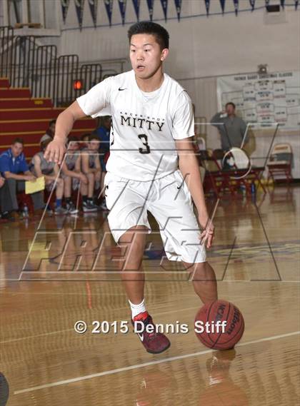 Thumbnail 3 in Christian Brothers vs. Archbishop Mitty (Father Barry Christmas Classic) photogallery.
