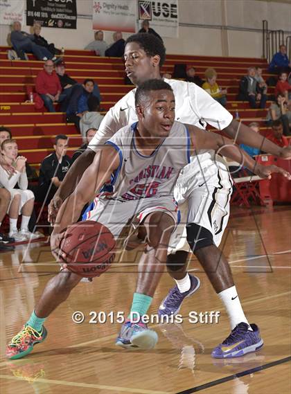 Thumbnail 3 in Christian Brothers vs. Archbishop Mitty (Father Barry Christmas Classic) photogallery.