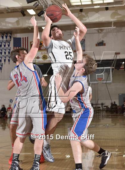 Thumbnail 3 in Christian Brothers vs. Archbishop Mitty (Father Barry Christmas Classic) photogallery.
