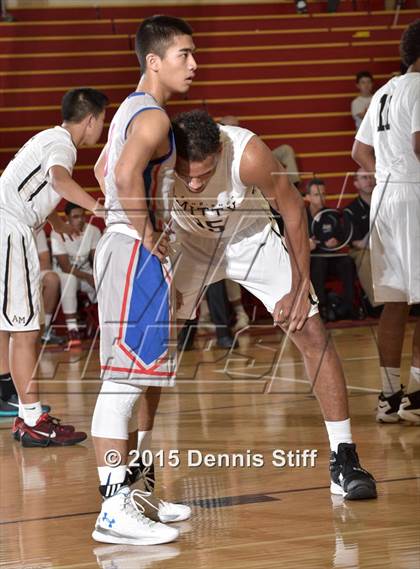 Thumbnail 3 in Christian Brothers vs. Archbishop Mitty (Father Barry Christmas Classic) photogallery.