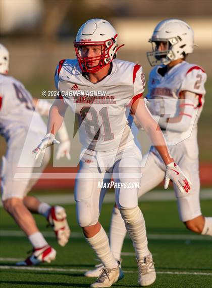 Thumbnail 2 in Cypress Ranch vs Memorial (A team) photogallery.
