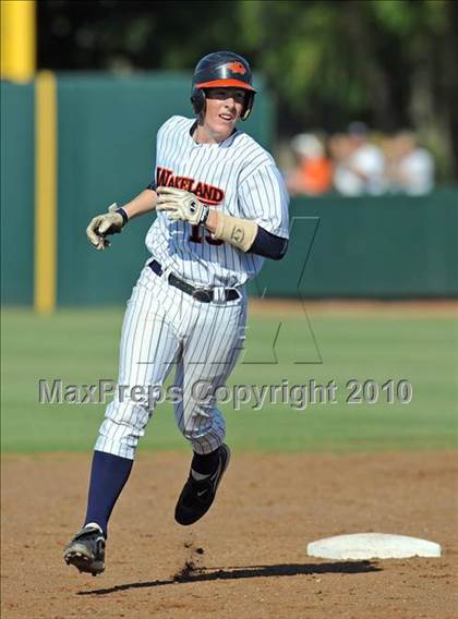 Thumbnail 1 in Rockwall-Heath vs. Wakeland (Texas 4A Region II Final) photogallery.
