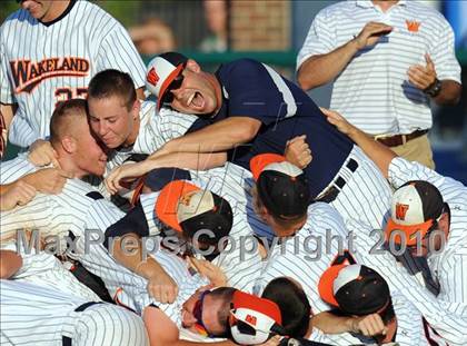 Thumbnail 1 in Rockwall-Heath vs. Wakeland (Texas 4A Region II Final) photogallery.