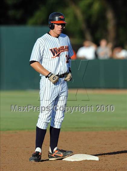 Thumbnail 3 in Rockwall-Heath vs. Wakeland (Texas 4A Region II Final) photogallery.