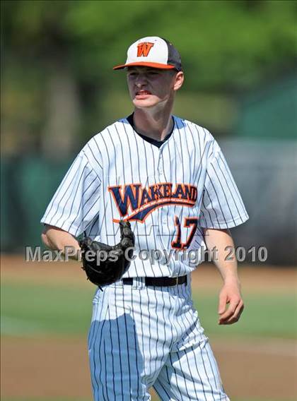 Thumbnail 2 in Rockwall-Heath vs. Wakeland (Texas 4A Region II Final) photogallery.