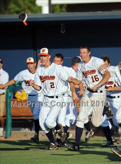 Thumbnail 3 in Rockwall-Heath vs. Wakeland (Texas 4A Region II Final) photogallery.