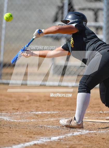 Thumbnail 1 in Trabuco Hills vs. Santa Fe photogallery.