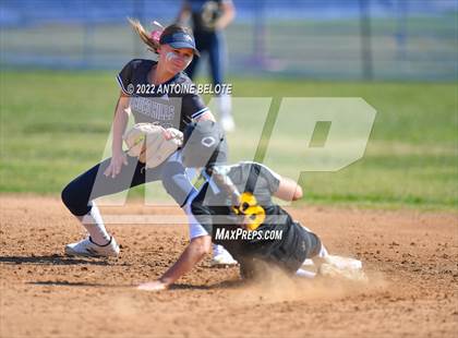 Thumbnail 1 in Trabuco Hills vs. Santa Fe photogallery.