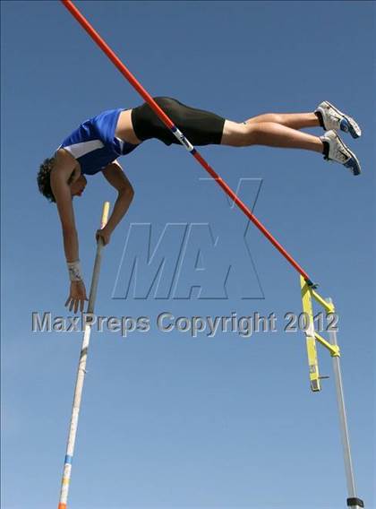 Thumbnail 1 in Mullen Runner's Roost Invitational (Boys Pole Vault) photogallery.