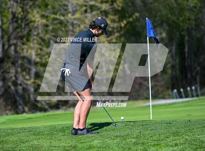 Thumbnail 2 in Rogers @ Sumner photogallery.