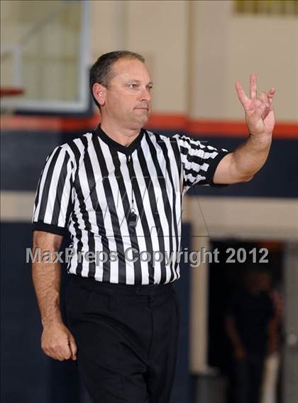 Thumbnail 1 in Lindhurst vs. Foothill (CIF SJS D3 Playoffs) photogallery.