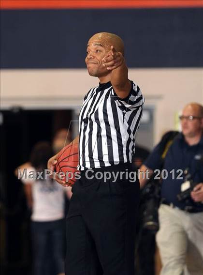 Thumbnail 1 in Lindhurst vs. Foothill (CIF SJS D3 Playoffs) photogallery.